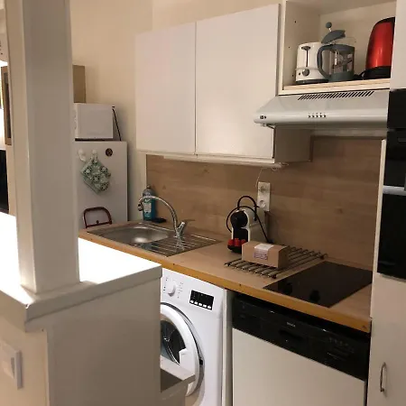 C037-nice With Garden And Parking - Near Канны
